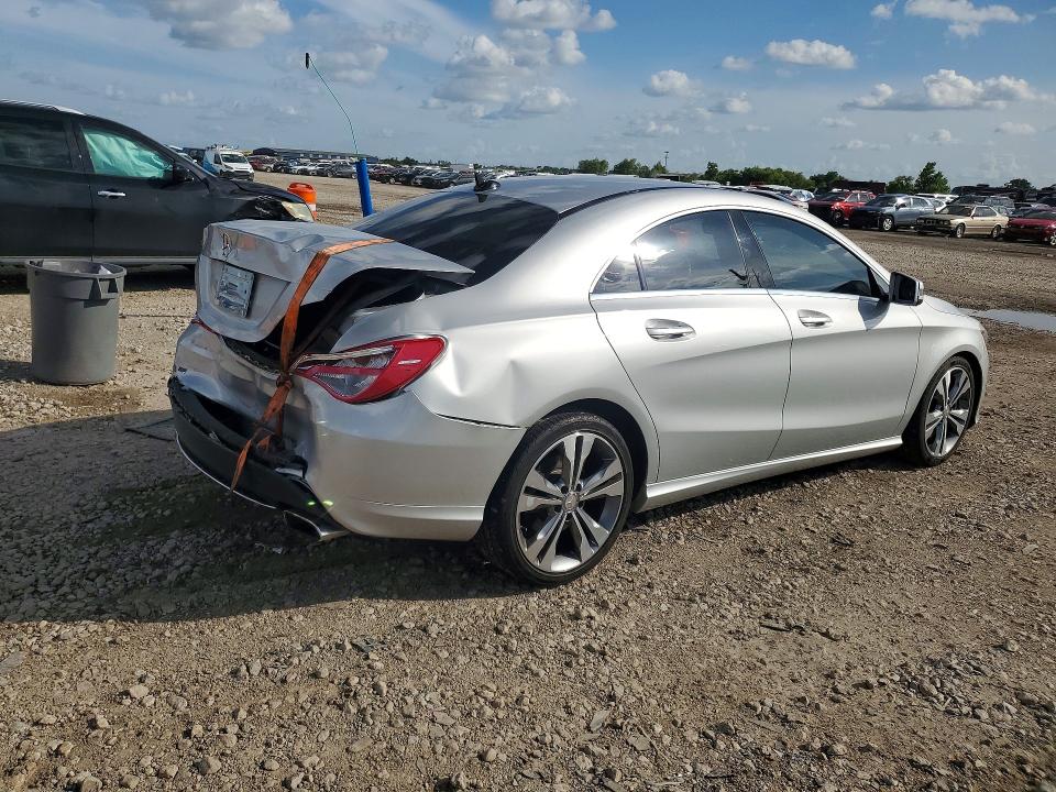 60598796 :رقم المزاد ، WDDSJ4EB6FN193201 vin ، 2015 Mercedes-benz Cla مزاد بيع