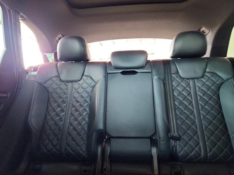 60837506 :رقم المزاد ، WA1B4AFYXL2068664 vin ، 2020 Audi Sq5 مزاد بيع