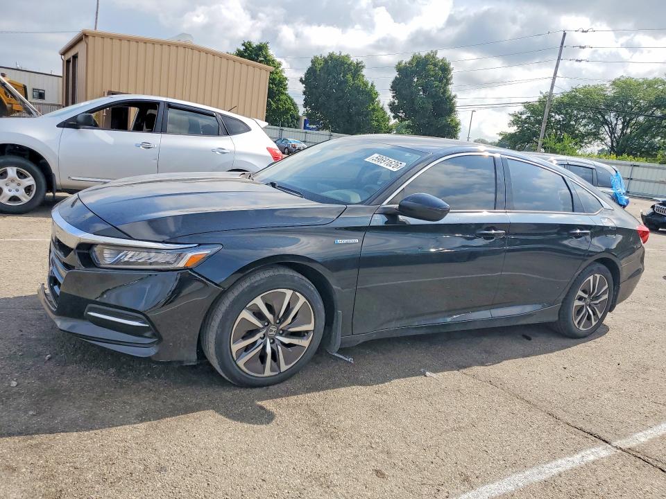 Auction sale of the 2018 Honda Accord, vin: 1HGCV3F19JA001502, lot number: 59691626