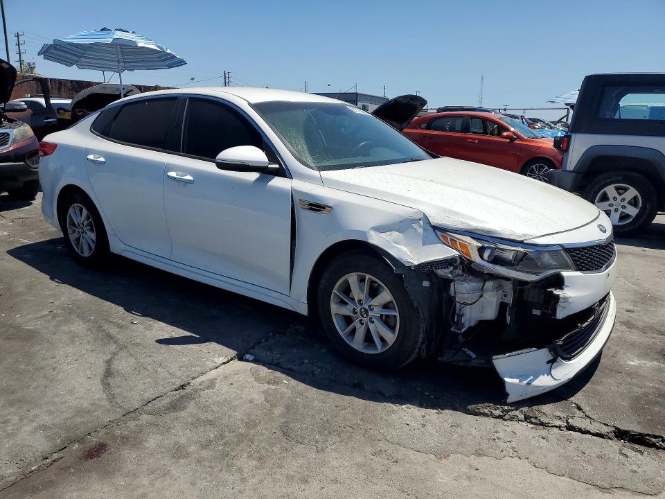 2016 Kia Optima მანქანა იყიდება აუქციონზე, vin: 5XXGT4L39GG120973, აუქციონის ნომერი: 61053966