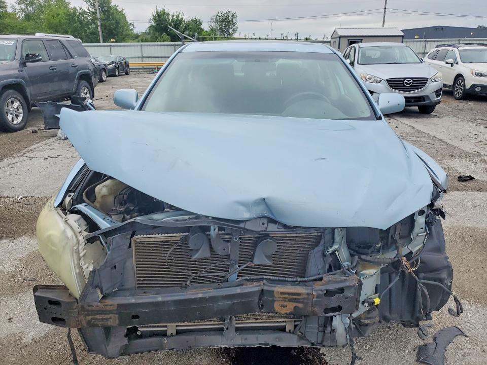 62411336 :رقم المزاد ، 4T1BE46K69U809773 vin ، 2009 Toyota Camry مزاد بيع