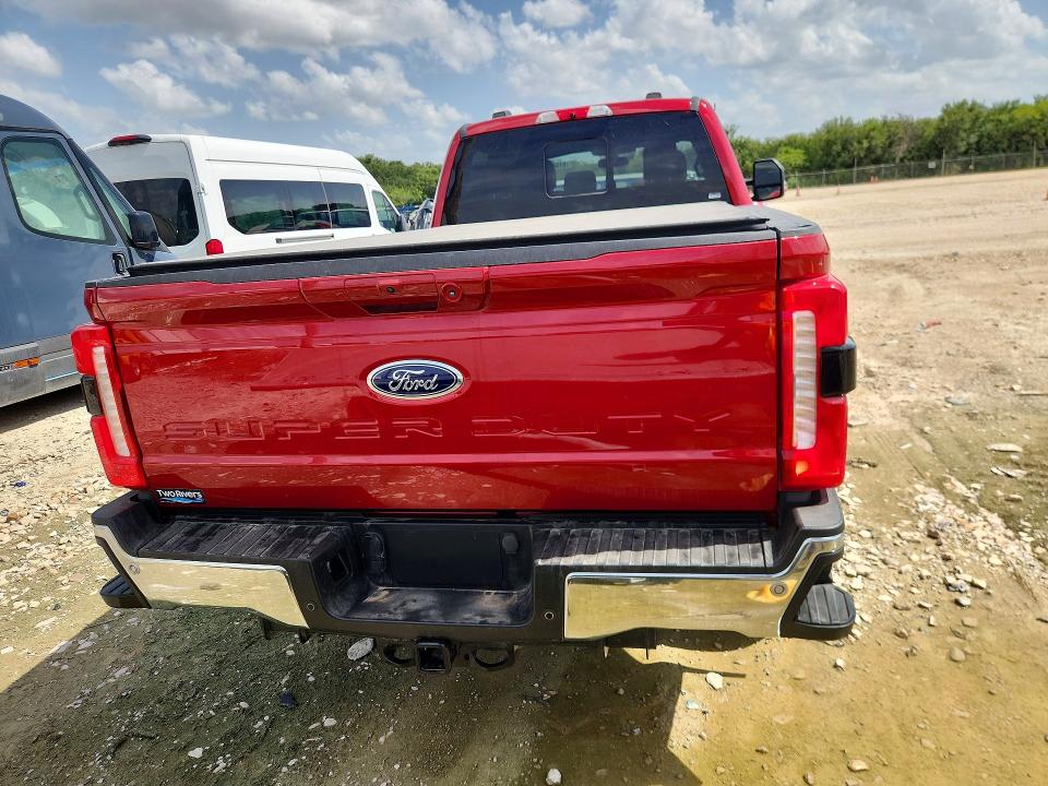Продажа на аукционе авто 2024 Ford F350, vin: 1FT8W3BN0RED37960, номер лота: 61588976