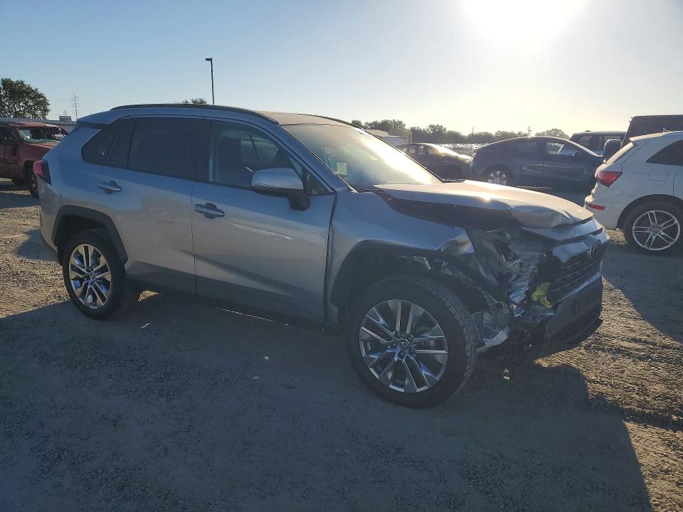 Продажа на аукционе авто 2019 Toyota Rav4, vin: 2T3C1RFV7KC020327, номер лота: 59744186