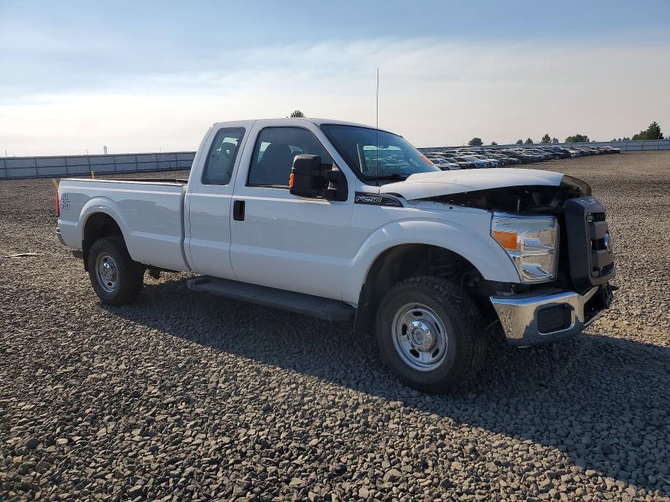 62620796 :رقم المزاد ، 1FT7X2B67GEB05834 vin ، 2016 Ford F250 مزاد بيع
