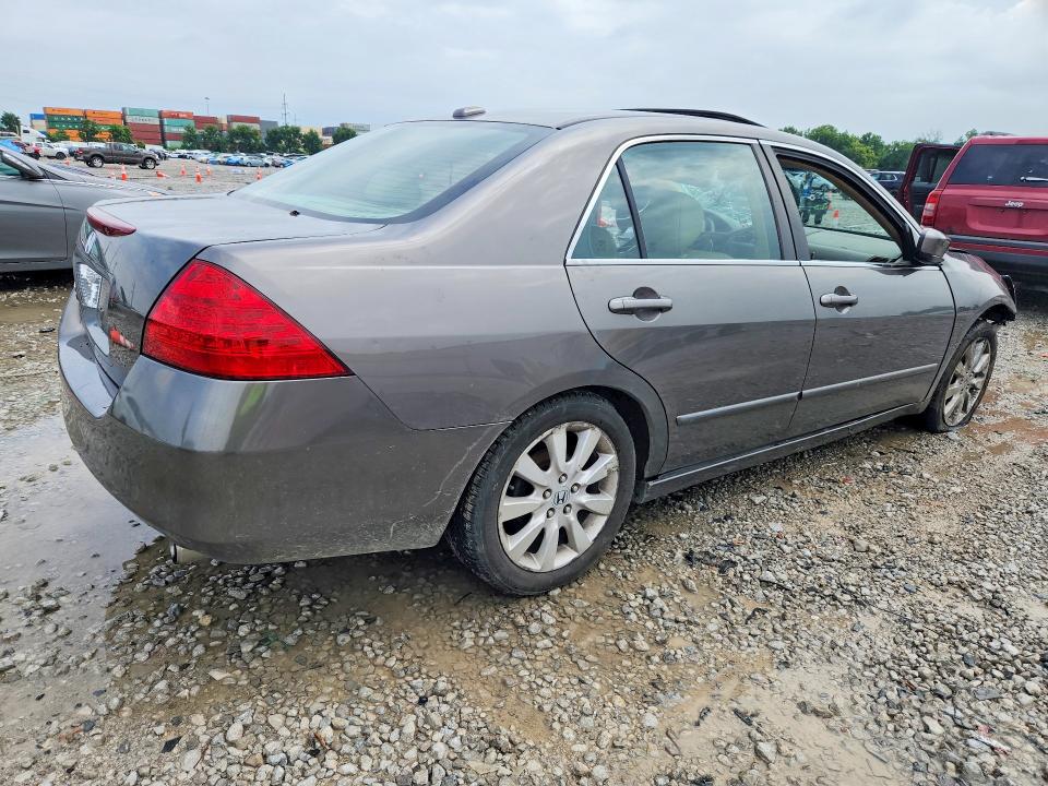 Продажа на аукционе авто 2007 Honda Accord, vin: 1HGCM66587A046379, номер лота: 62019106