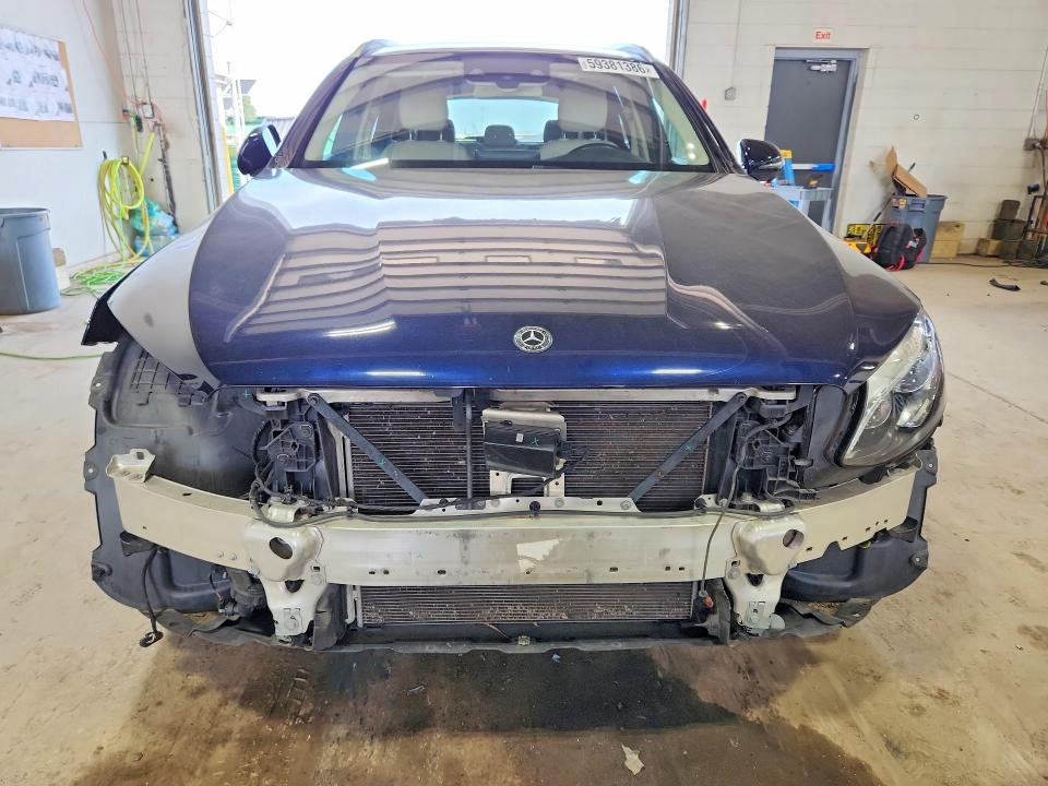 59381386 :رقم المزاد ، WDC0G4KB1KV133433 vin ، 2019 Mercedes-benz Glc مزاد بيع