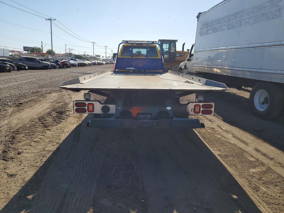 61649176 :رقم المزاد ، 1FDWX6DC2MDF04525 vin ، 2021 Ford F650 مزاد بيع