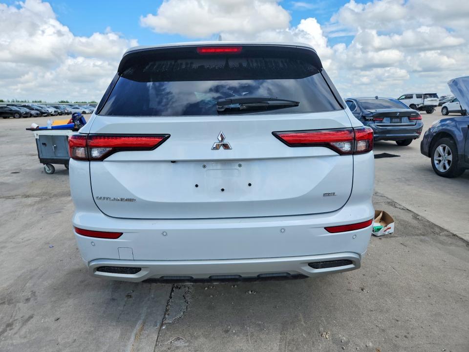 Продажа на аукционе авто 2024 Mitsubishi Outlander, vin: JA4J3WA88RZ032748, номер лота: 60747316