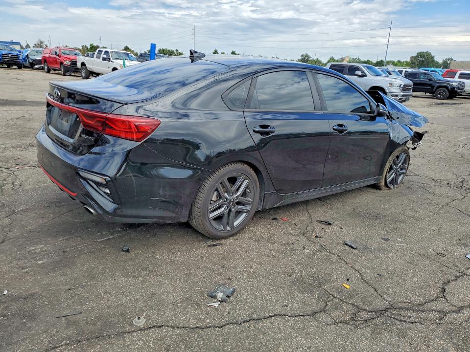 2020 Kia Forte მანქანა იყიდება აუქციონზე, vin: 3KPF34AD7LE150998, აუქციონის ნომერი: 62501166