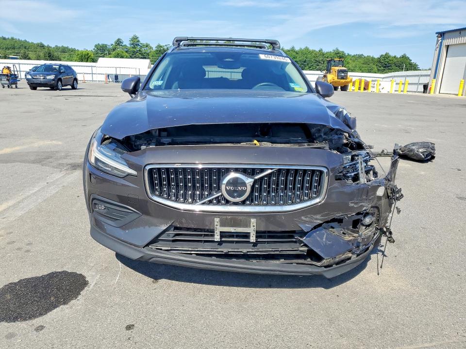 Aukcja sprzedaży 2023 Volvo V60, vin: YV4L12WZ1P2106352, numer aukcji: 60739246
