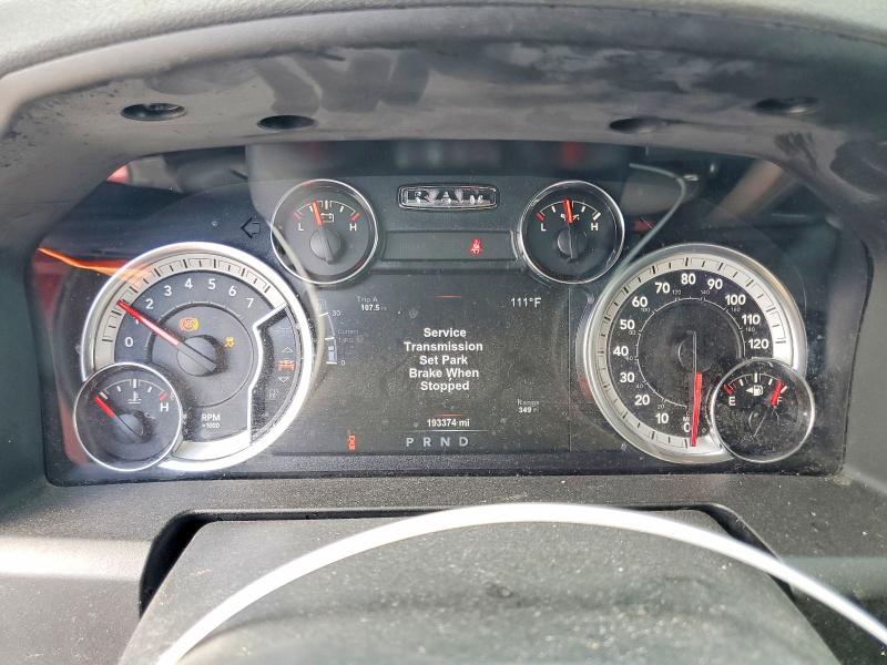 61696876 :رقم المزاد ، 1C6RR6LT5KS564117 vin ، 2019 Ram 1500 Classic مزاد بيع