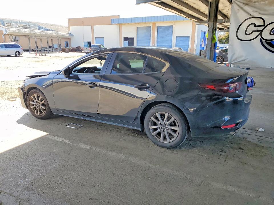 2020 Mazda 3 მანქანა იყიდება აუქციონზე, vin: JM1BPABL3L1166626, აუქციონის ნომერი: 59871166