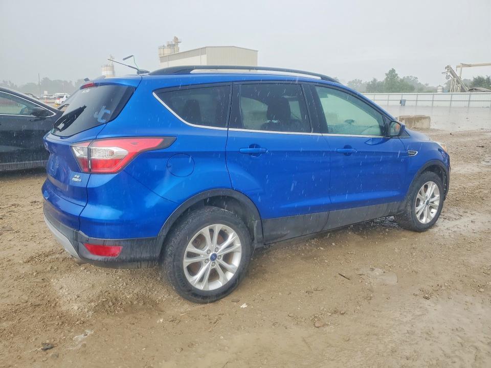 Продажа на аукционе авто 2017 Ford Escape, vin: 1FMCU9GD3HUB00348, номер лота: 63206036