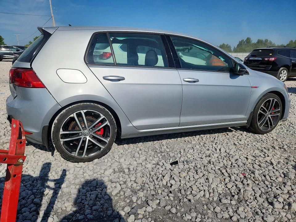 60424616 :رقم المزاد ، 3VW447AU9HM070893 vin ، 2017 Volkswagen Gti مزاد بيع