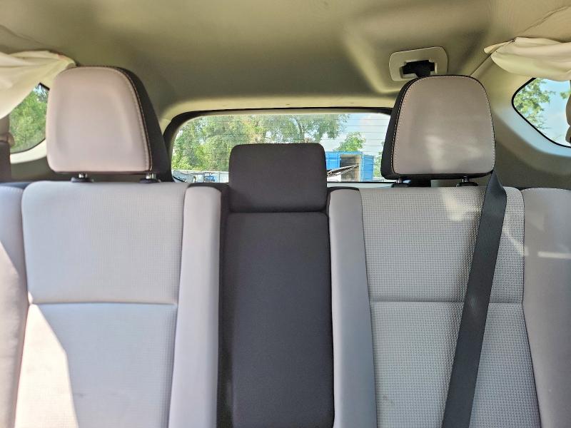 63156686 :رقم المزاد ، 2T3WFREV0JW523226 vin ، 2018 Toyota Rav4 مزاد بيع