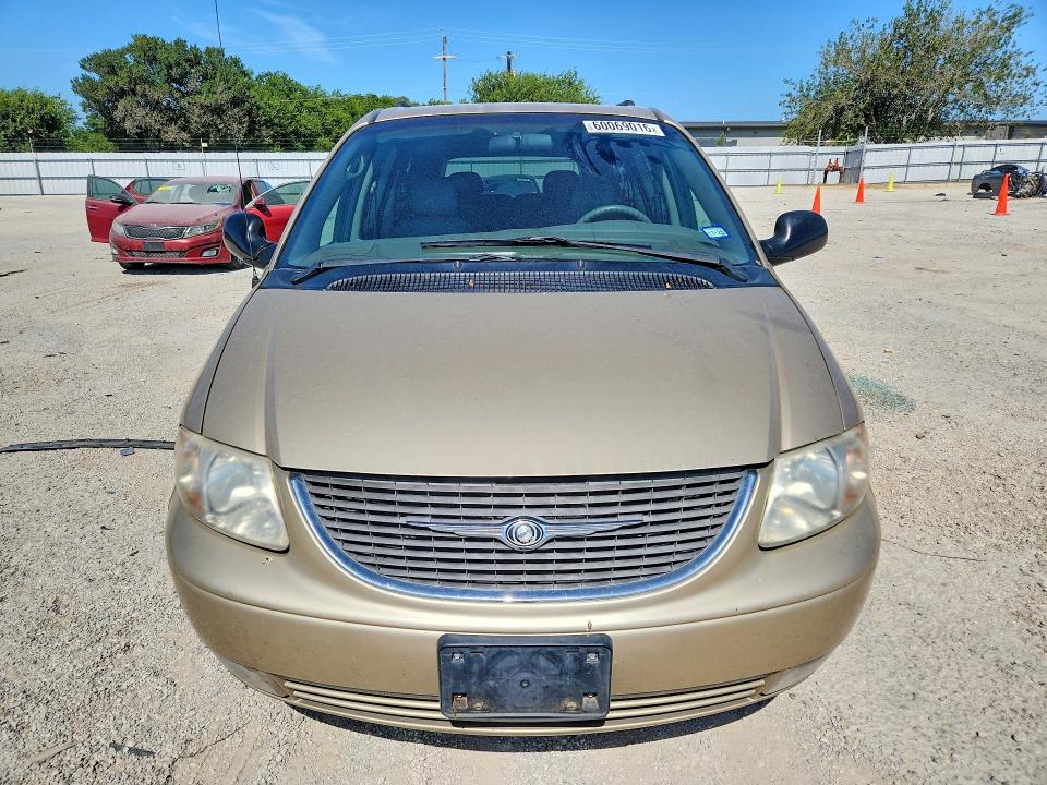 60069016 :رقم المزاد ، 2C8GP54L11R238019 vin ، 2001 Chrysler Town & Country مزاد بيع