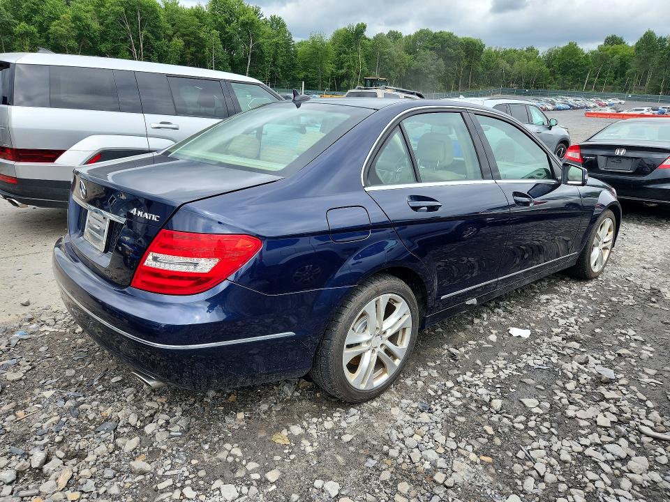 58926946 :رقم المزاد ، WDDGF8AB5EG180978 vin ، 2014 Mercedes-benz C مزاد بيع