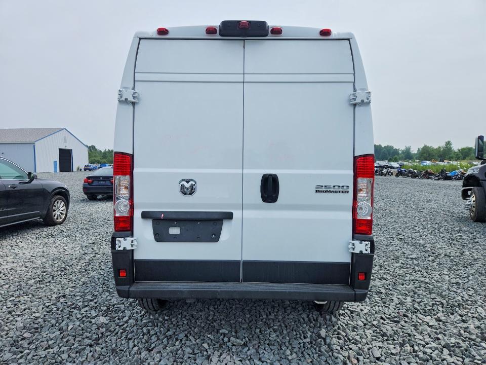 61931506 :رقم المزاد ، 3C6LRVDG3TE166703 vin ، 2026 Ram Promaster 2500 مزاد بيع