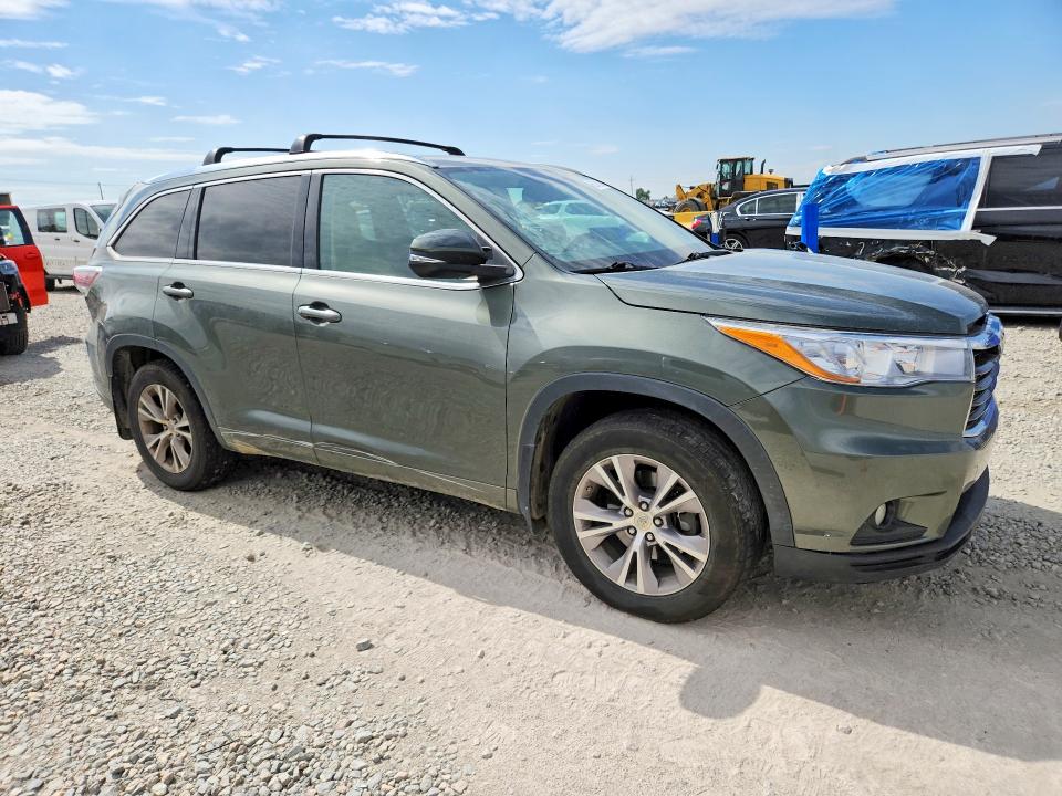 62246236 :رقم المزاد ، 5TDJKRFH7FS152587 vin ، 2015 Toyota Highlander مزاد بيع