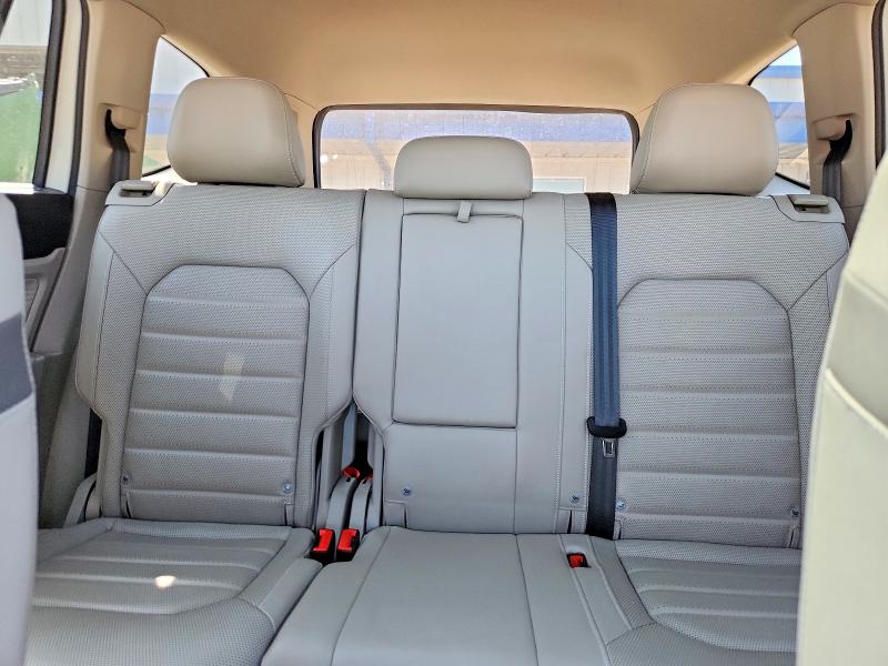 63053196 :رقم المزاد ، 1V2TP2CA1MC570598 vin ، 2021 Volkswagen Atlas مزاد بيع