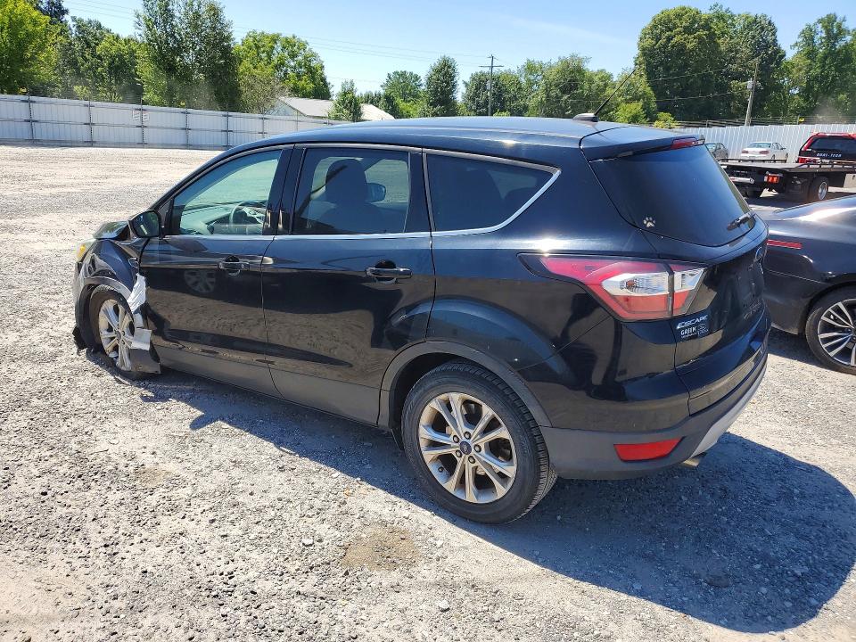 2017 Ford Escape მანქანა იყიდება აუქციონზე, vin: 1FMCU0GD7HUC42603, აუქციონის ნომერი: 63015106