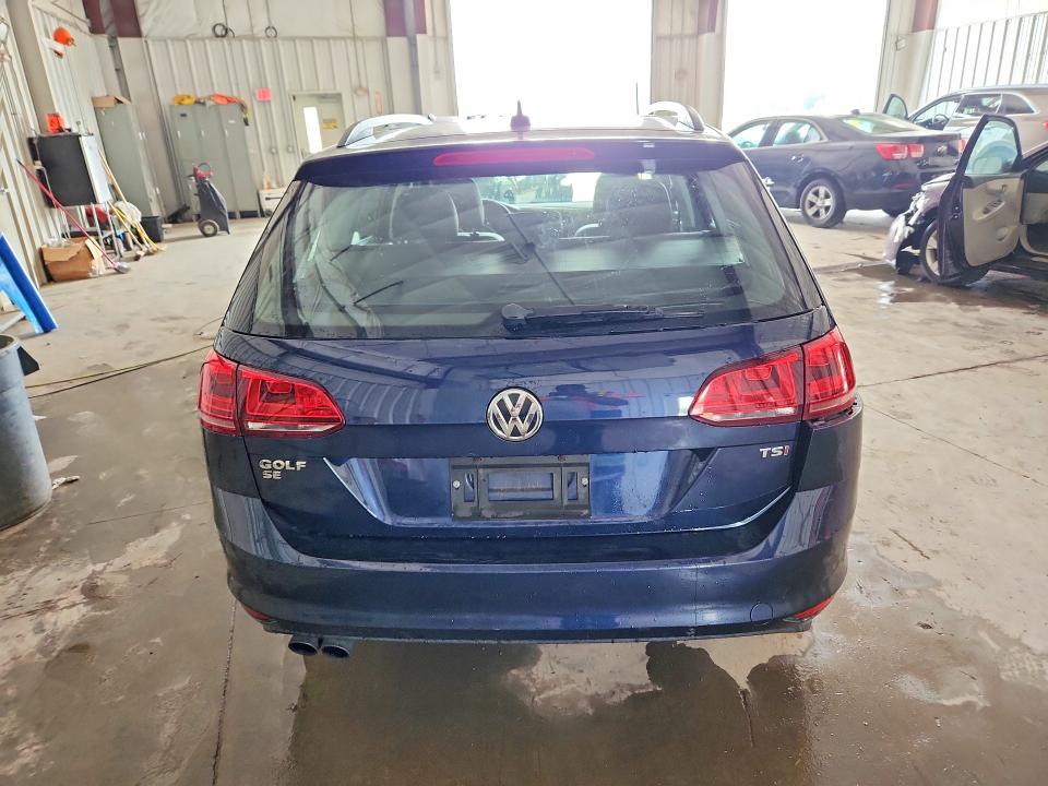 61696976 :رقم المزاد ، 3VWC17AU1GM509412 vin ، 2016 Volkswagen Golf Sportwagen مزاد بيع