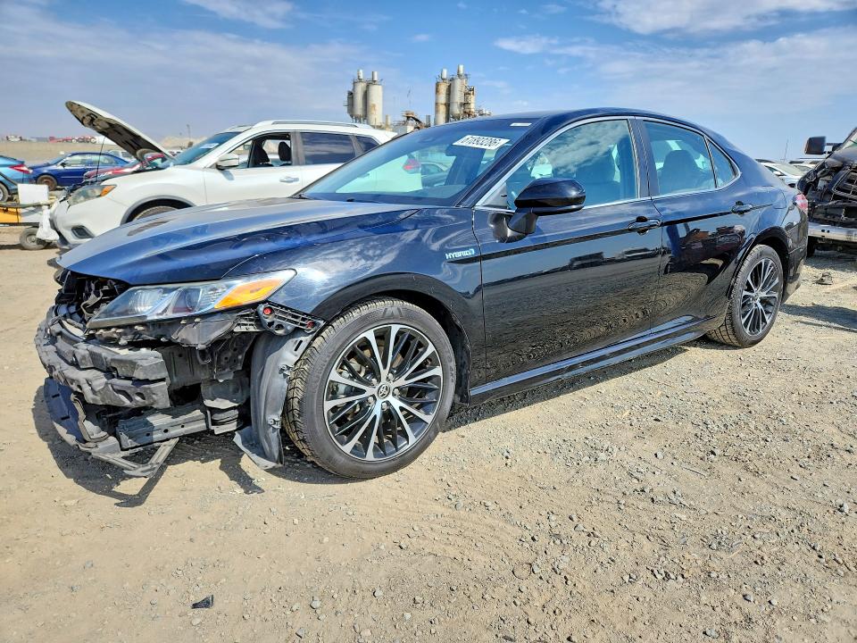 61893286 :رقم المزاد ، 4T1G31AK3LU533447 vin ، 2020 Toyota Camry مزاد بيع