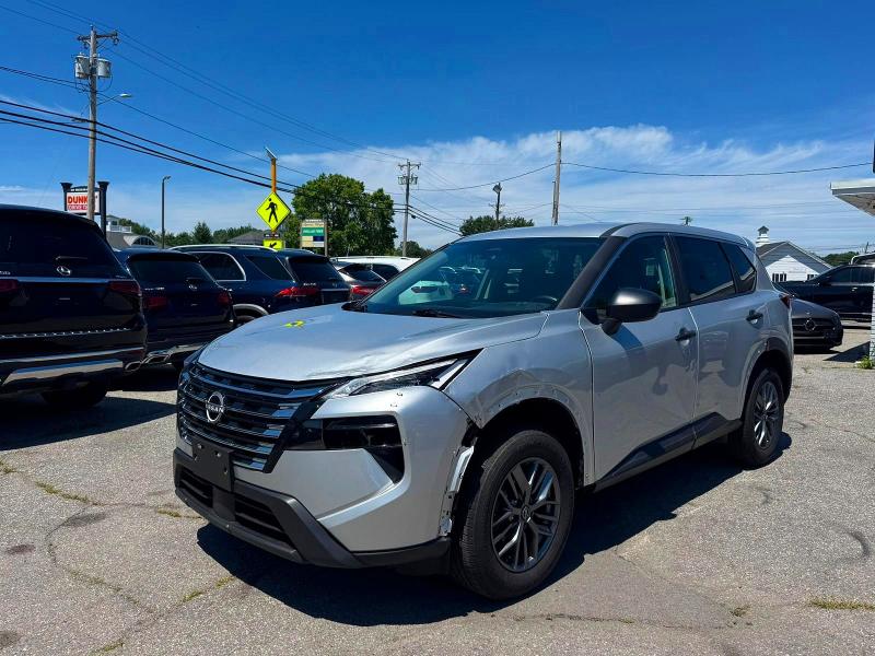 62311446 :رقم المزاد ، 5N1BT3AB3SC795480 vin ، 2025 Nissan Rogue مزاد بيع