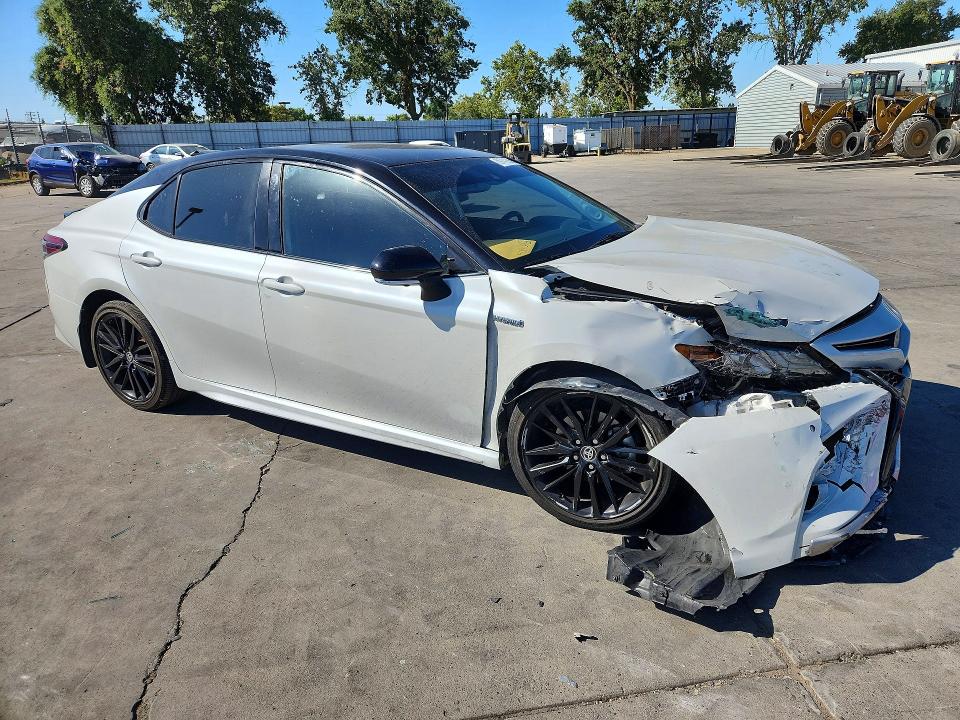 Продаж на аукціоні авто 2021 Toyota Camry, vin: 4T1K31AK2MU020993, номер лоту: 59741256