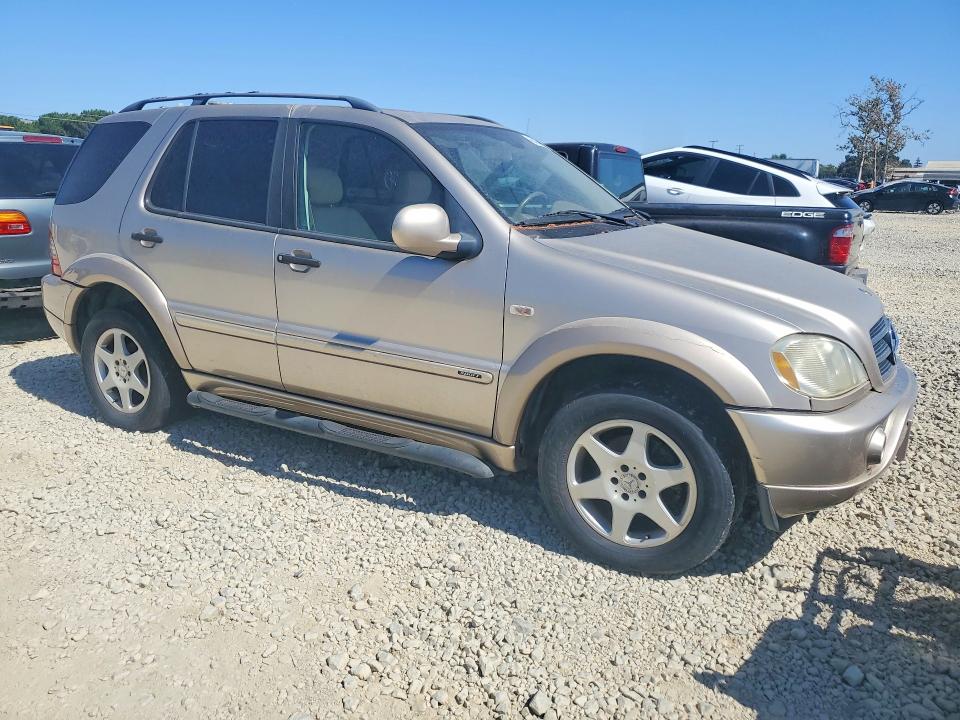 2001 Mercedes-benz Ml მანქანა იყიდება აუქციონზე, vin: 4JGAB54E11A258407, აუქციონის ნომერი: 63083416