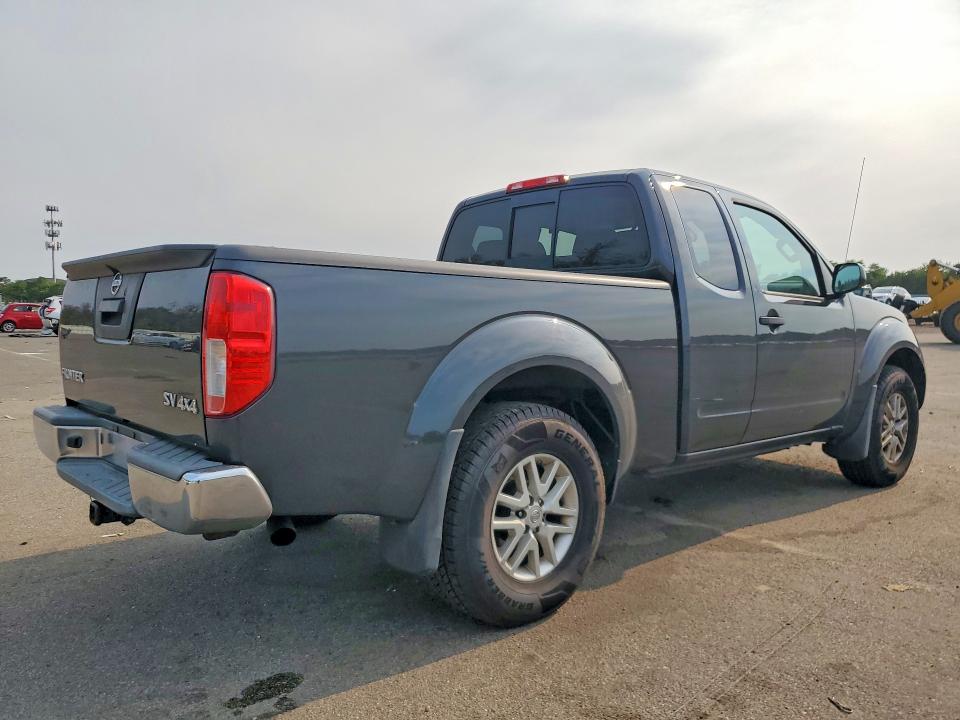 60944346 :رقم المزاد ، 1N6AD0CW8FN705209 vin ، 2015 Nissan Frontier مزاد بيع