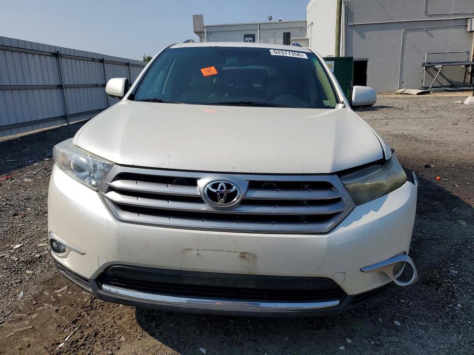 2011 Toyota Highlander მანქანა იყიდება აუქციონზე, vin: 5TDDK3EH0BS089158, აუქციონის ნომერი: 62977356