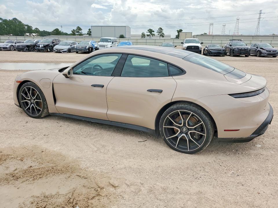 60587196 :رقم المزاد ، WP0AA2Y10RSA10817 vin ، 2024 Porsche Taycan مزاد بيع