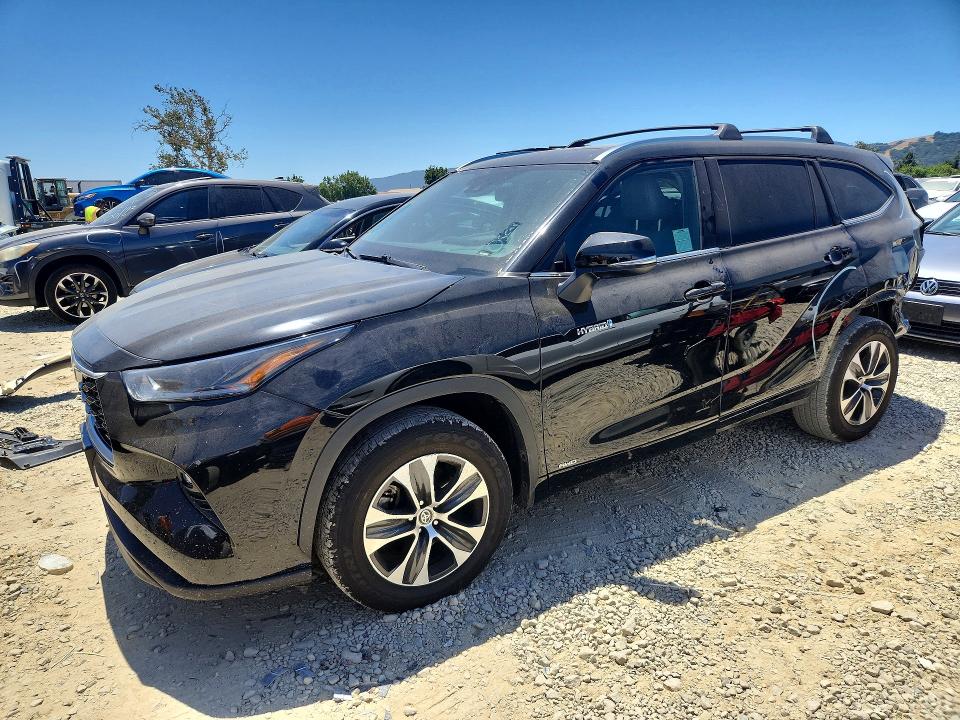 59669376 :رقم المزاد ، 5TDHBRCH8MS533574 vin ، 2021 Toyota Highlander مزاد بيع