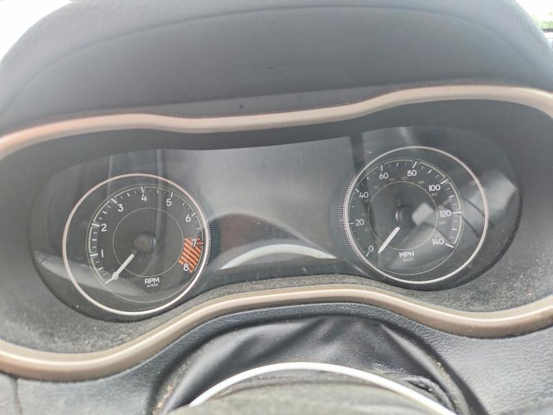 60451946 :رقم المزاد ، 1C4PJMDS4FW544523 vin ، 2015 Jeep Cherokee مزاد بيع