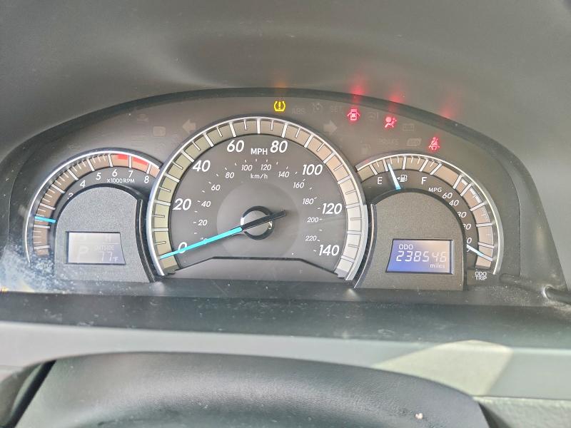 63046566 :رقم المزاد ، 4T1BF1FK6CU153691 vin ، 2012 Toyota Camry مزاد بيع