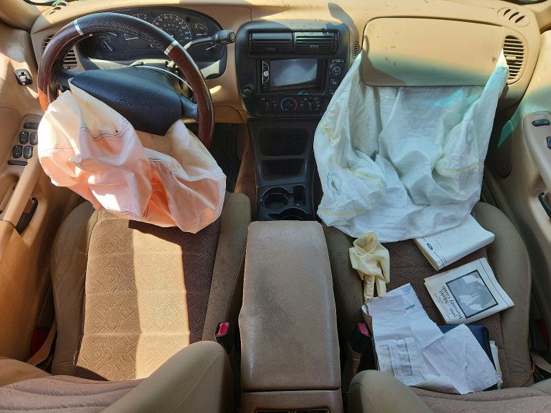 61848106 :رقم المزاد ، 1FMZU32E1WZA87770 vin ، 1998 Ford Explorer مزاد بيع