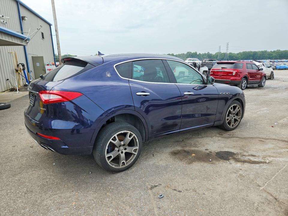 63519426 :رقم المزاد ، ZN661XUL2HX263371 vin ، 2017 Maserati Levante مزاد بيع