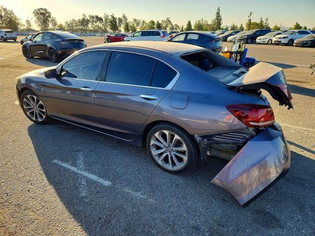 61979466 :رقم المزاد ، 1HGCR2F53FA267428 vin ، 2015 Honda Accord مزاد بيع