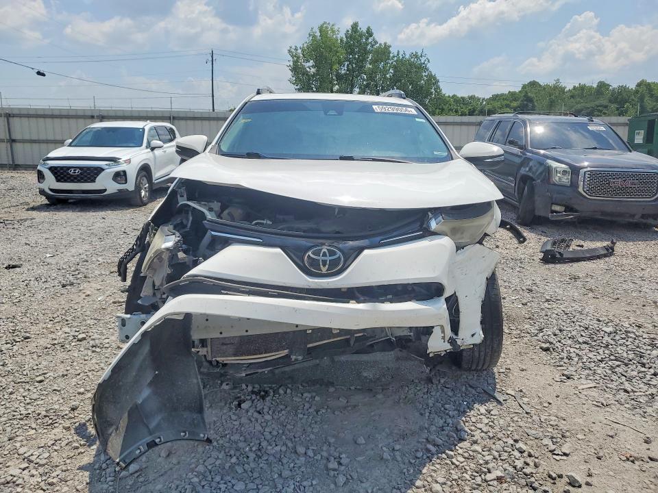 59299056 :رقم المزاد ، 2T3WFREV8JW474132 vin ، 2018 Toyota Rav4 مزاد بيع