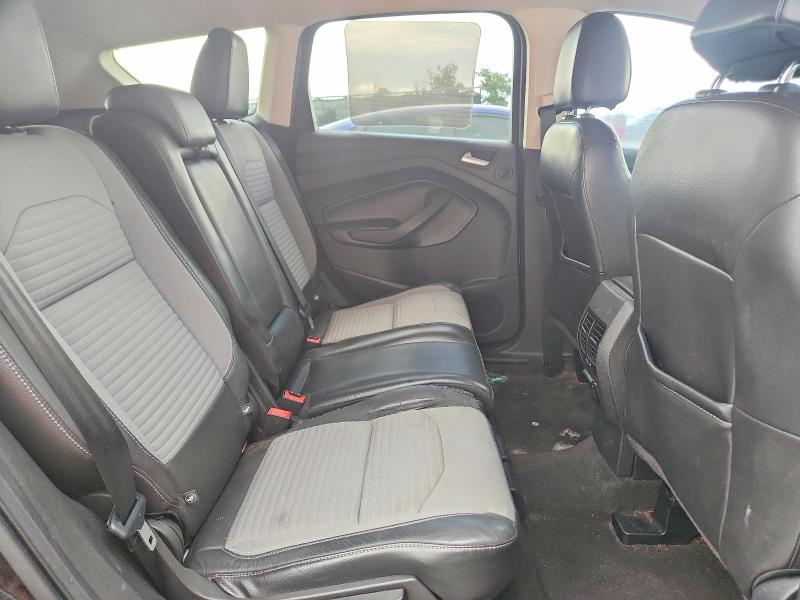 Продажа на аукционе авто 2017 Ford Escape, vin: 1FMCU0JD9HUD81799, номер лота: 60137236