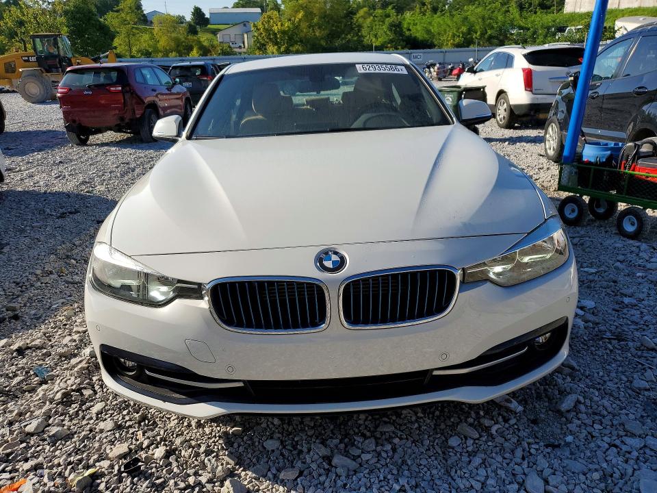 62935586 :رقم المزاد ، WBA8E1C31HA156986 vin ، 2017 Bmw 330e مزاد بيع