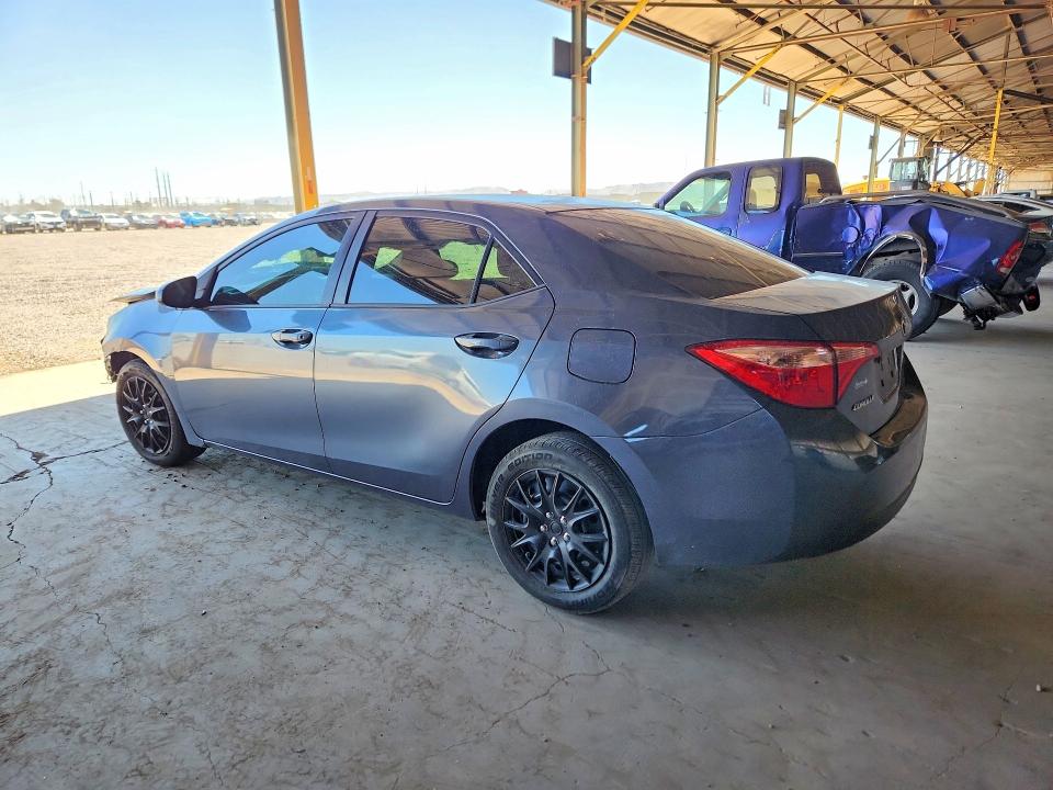 59817156 :رقم المزاد ، 2T1BURHE8KC166373 vin ، 2019 Toyota Corolla مزاد بيع