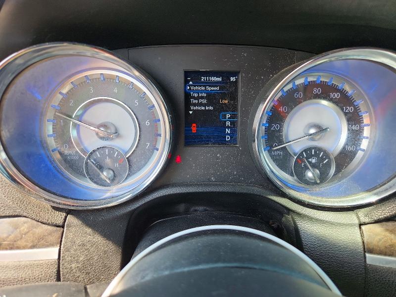 2013 Chrysler 300 მანქანა იყიდება აუქციონზე, vin: 2C3CCAKT5DH733054, აუქციონის ნომერი: 61112246