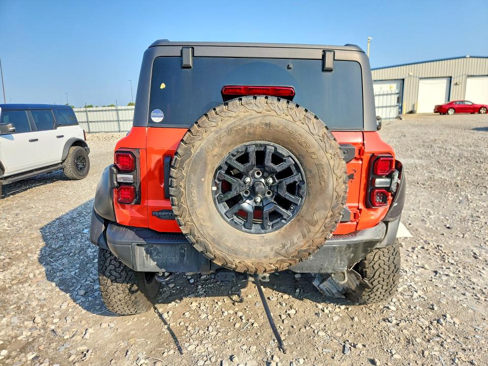 Продажа на аукционе авто 2023 Ford Bronco, vin: 1FMEE5JR9PLB42420, номер лота: 62672526