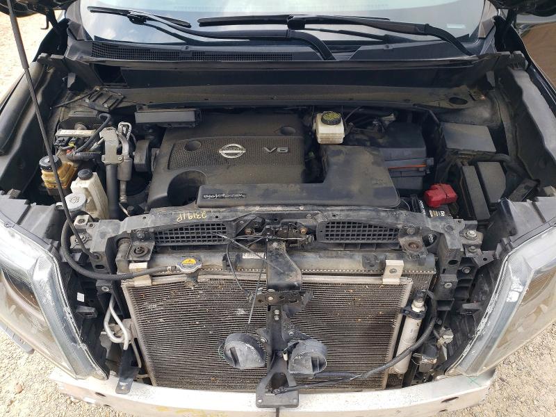 60252036 :رقم المزاد ، 5N1AR2MM4FC697551 vin ، 2015 Nissan Pathfinder مزاد بيع