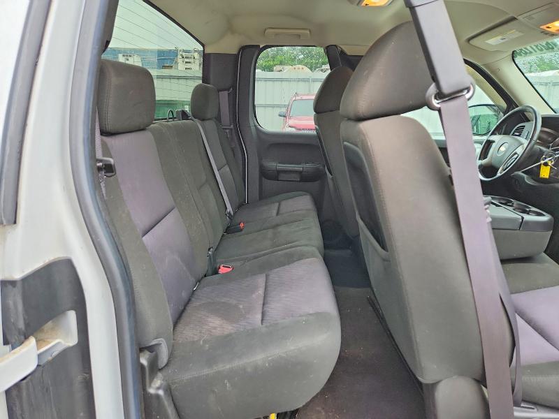 Auction sale of the 2013 Chevrolet Silverado, vin: 1GCRKSE76DZ151736, lot number: 62811246