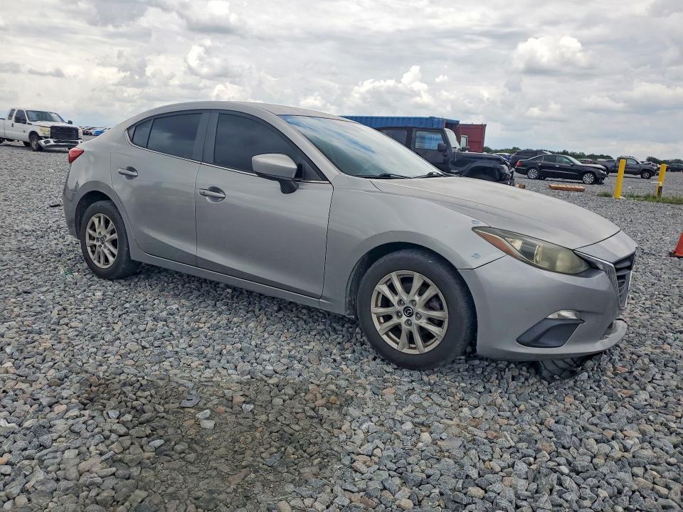 62810906 :رقم المزاد ، JM1BM1V73E1122670 vin ، 2014 Mazda 3 مزاد بيع