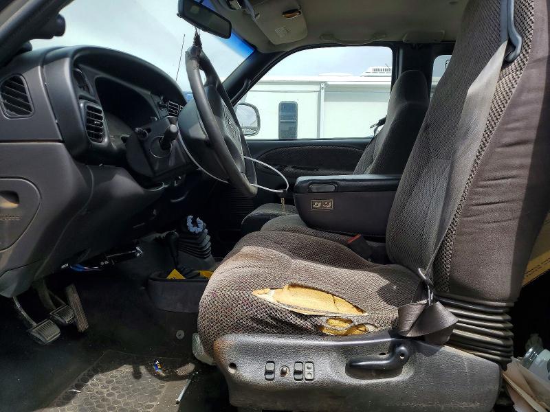 62957466 :رقم المزاد ، 3B7KF2369YG140400 vin ، 2000 Dodge Ram 2500 مزاد بيع