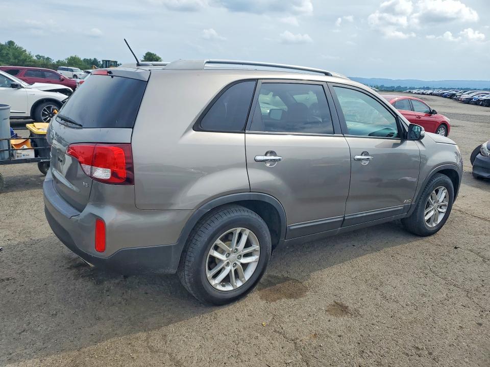 Продажа на аукционе авто 2015 Kia Sorento, vin: 5XYKTDA75FG599080, номер лота: 60874806